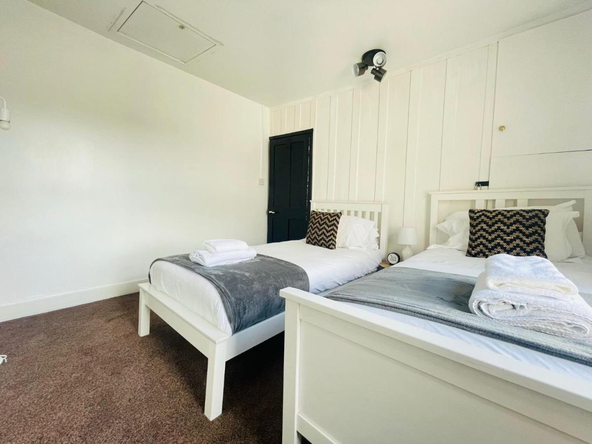 Jasper's Pet-Friendly Family Haven Villa Cambridge  Exterior photo